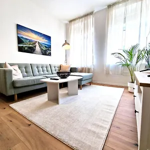 Happyside - Sm00th - Landhaustil - Wlan - Nespresso Deutschland
