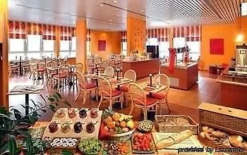 ***  Star Inn Hotel Regensburg Zentrum, By Comfort Germania